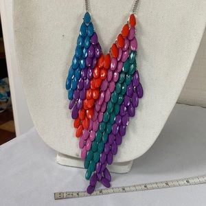Interesting color block style funky silvertone necklace
